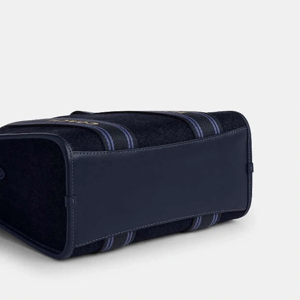 NWT Coach Smith Tote bag 24 Navy Blue Denim Tote Bag - Picture 6 of 8